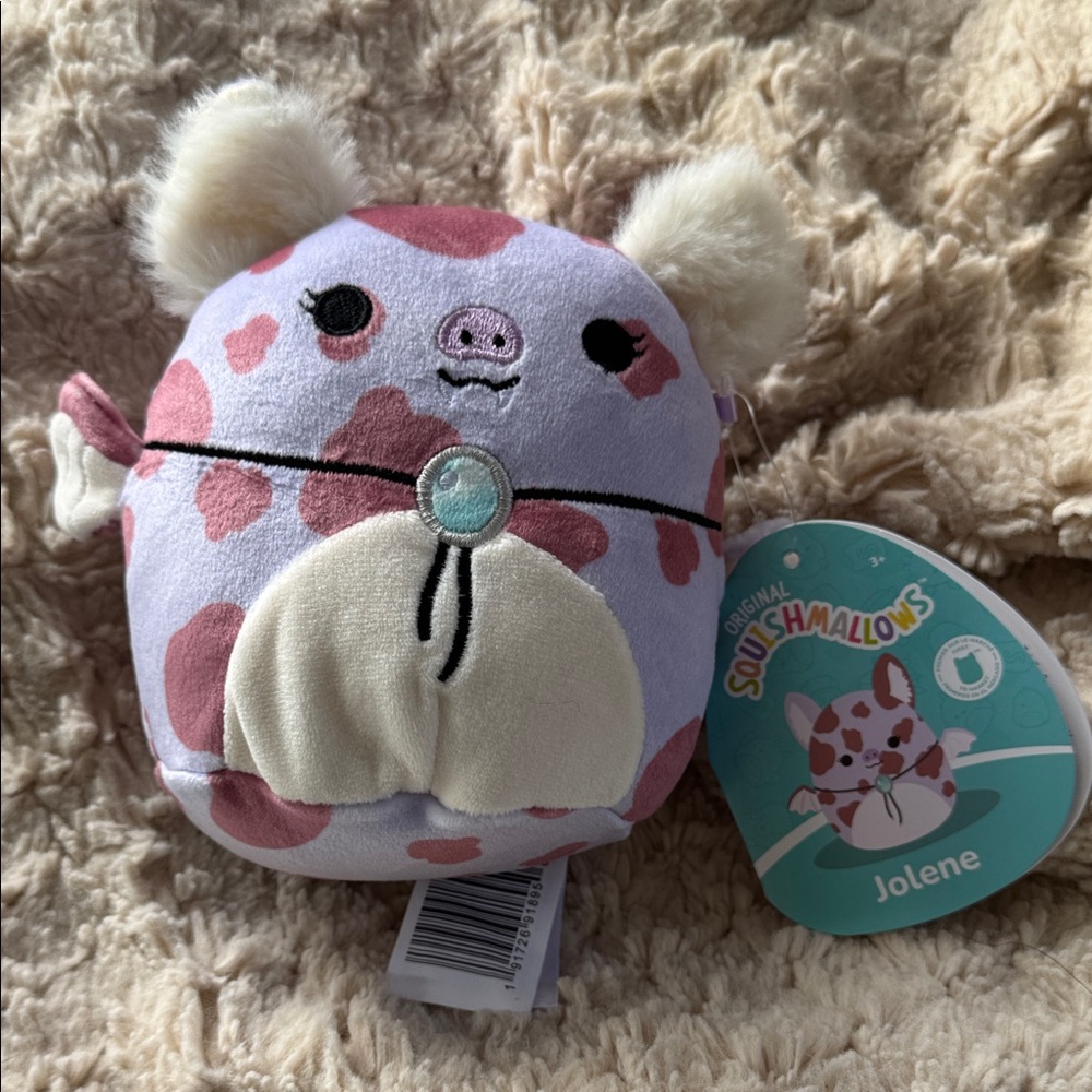 Squishmallows Jolene- Bat/cow country western style